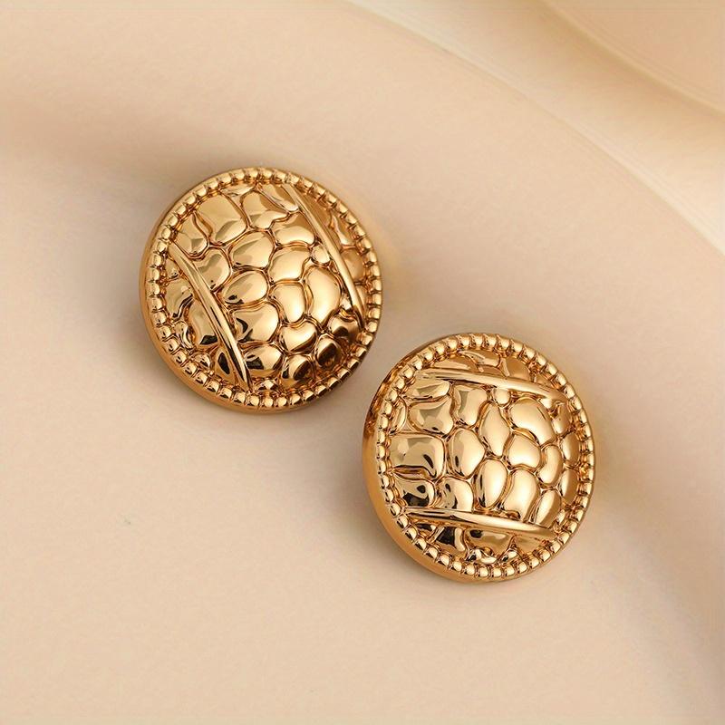 Beautiful Gold Color Shank Buttons Zinc Alloy Irregular Shape Buttons Women's Sweater Coat Accessories