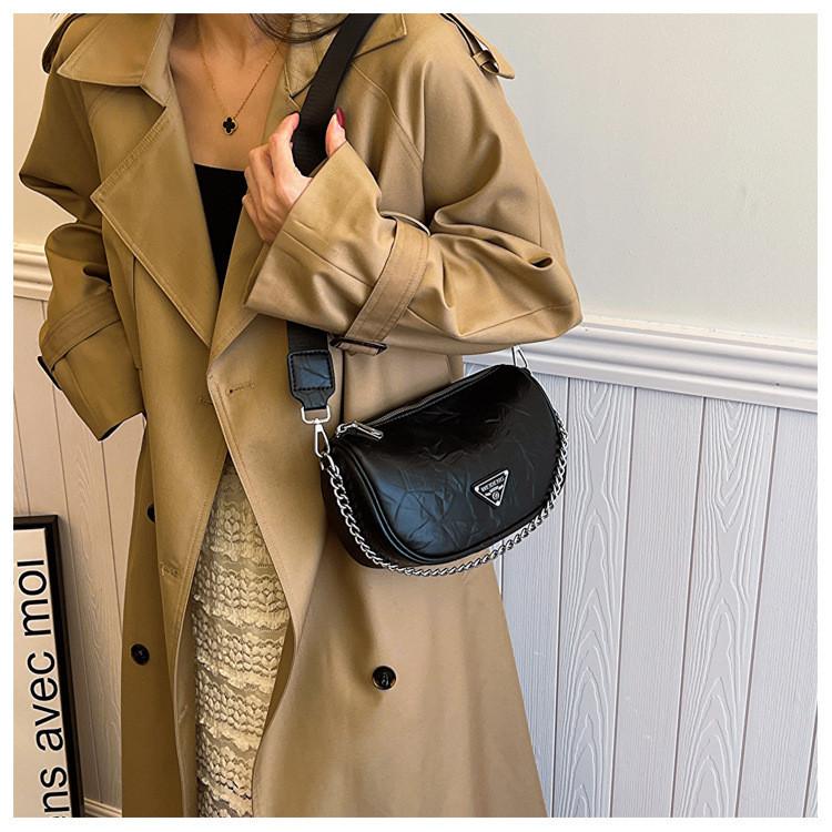 IELGY Women's Premium Sense Baguette Armpit Bag, Fashionable Retro Classic Shoulder Messenger Bag