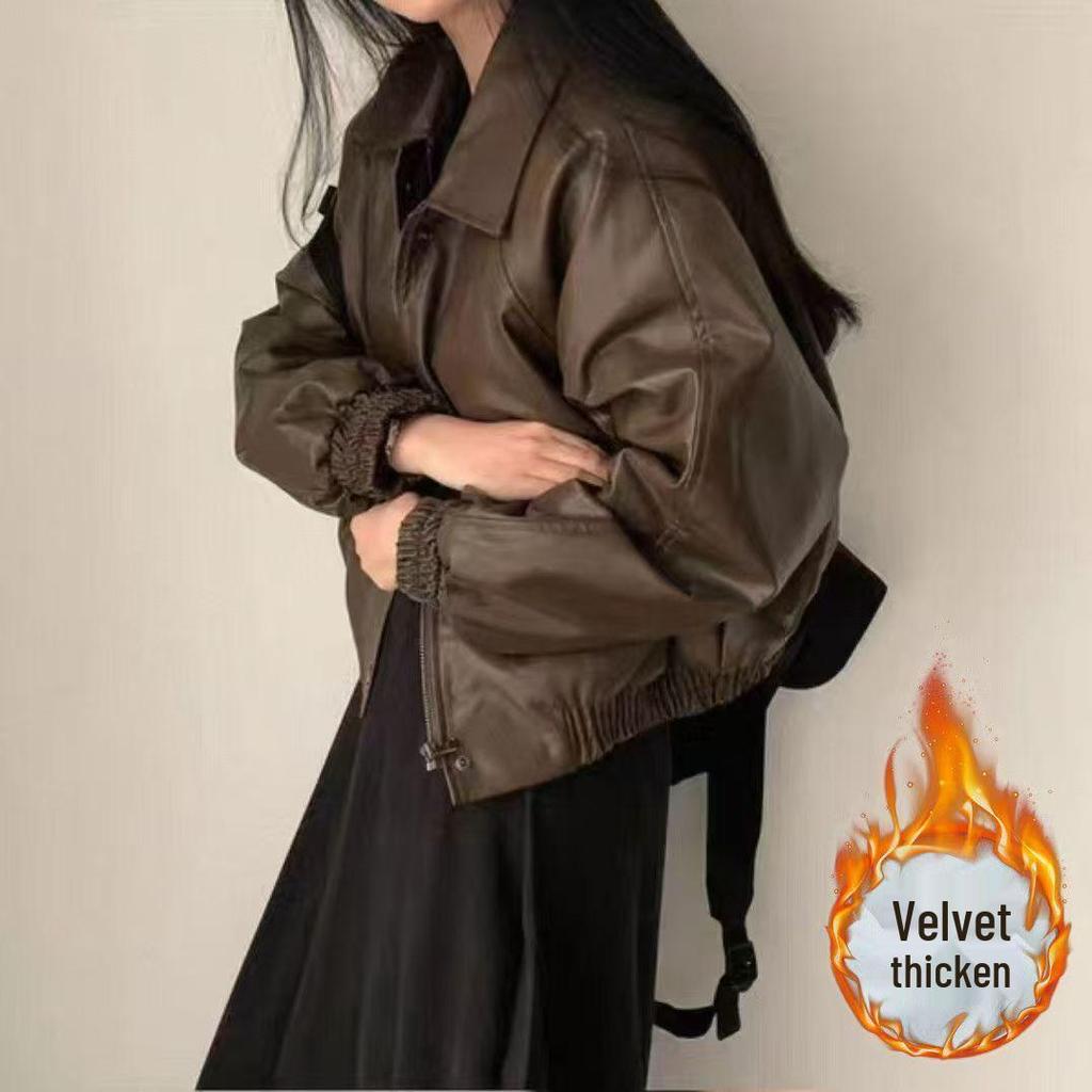 Women's Korean-Style Plush Lined Leather Jacket, Loose & Thickened, Petite Short Top for Autumn/Winter 2025