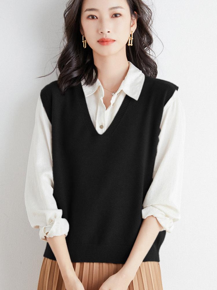 Women's Solid Color V-Neck Knit Vest - Sleeveless, Loose, Autumn/Winter