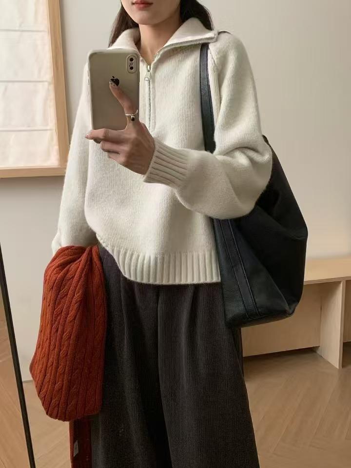 Half Zipper Lapel Knitted Pullover Sweater Women's Autumn and Winter High-end Sense New Lazy Soft Waxy Knitted Sweater Top