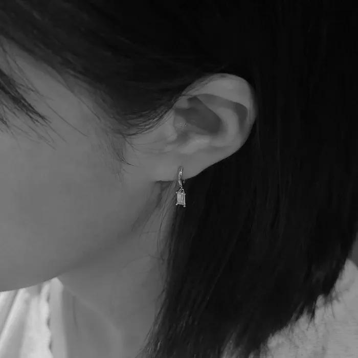 14k Oblong earrings