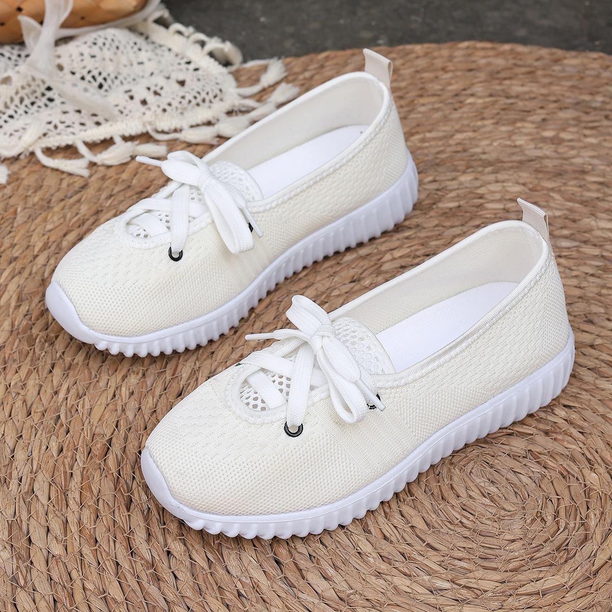 

Мода 2025 Новая Женская Обувь Модные Плоские Ленивые Кроссовки Дышащие Удобные Легкие С Мелким Вырезом Слипоны Нескользящая Повседневная Обувь 37 белый