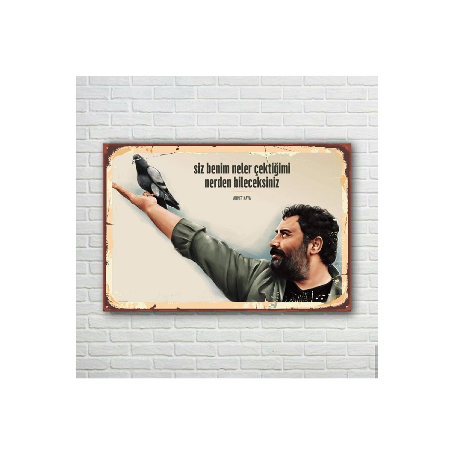 

Ахмет Кая Ретро Вуд Плакат