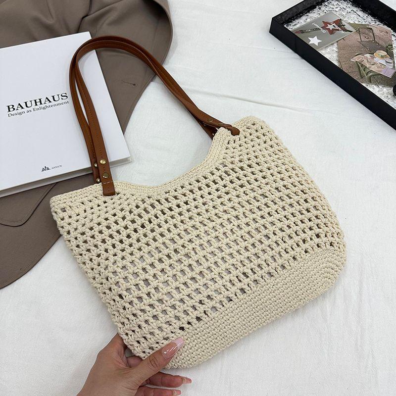 

Летний приморский отпускной стиль Плетеная сумка из соломы Женская 2025 Новое поступление Большая вместимость Рабочая одежда Одноплечевая вязаная сумка-тоут White small size
