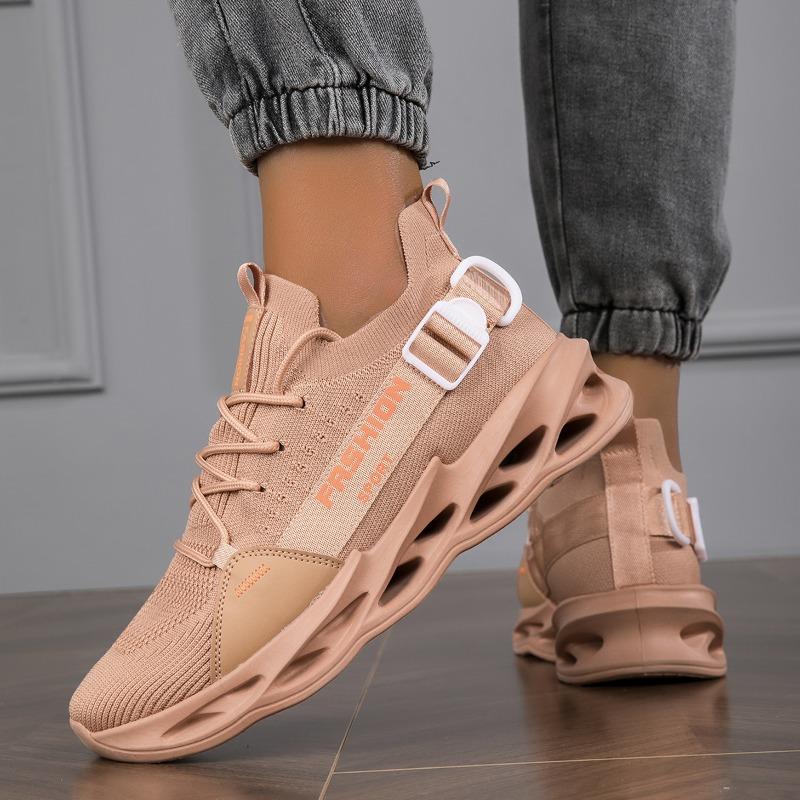 Мужские и женские кроссовки с толстой сеткой на подошве - модные легкие мужские кроссовки — фото 7