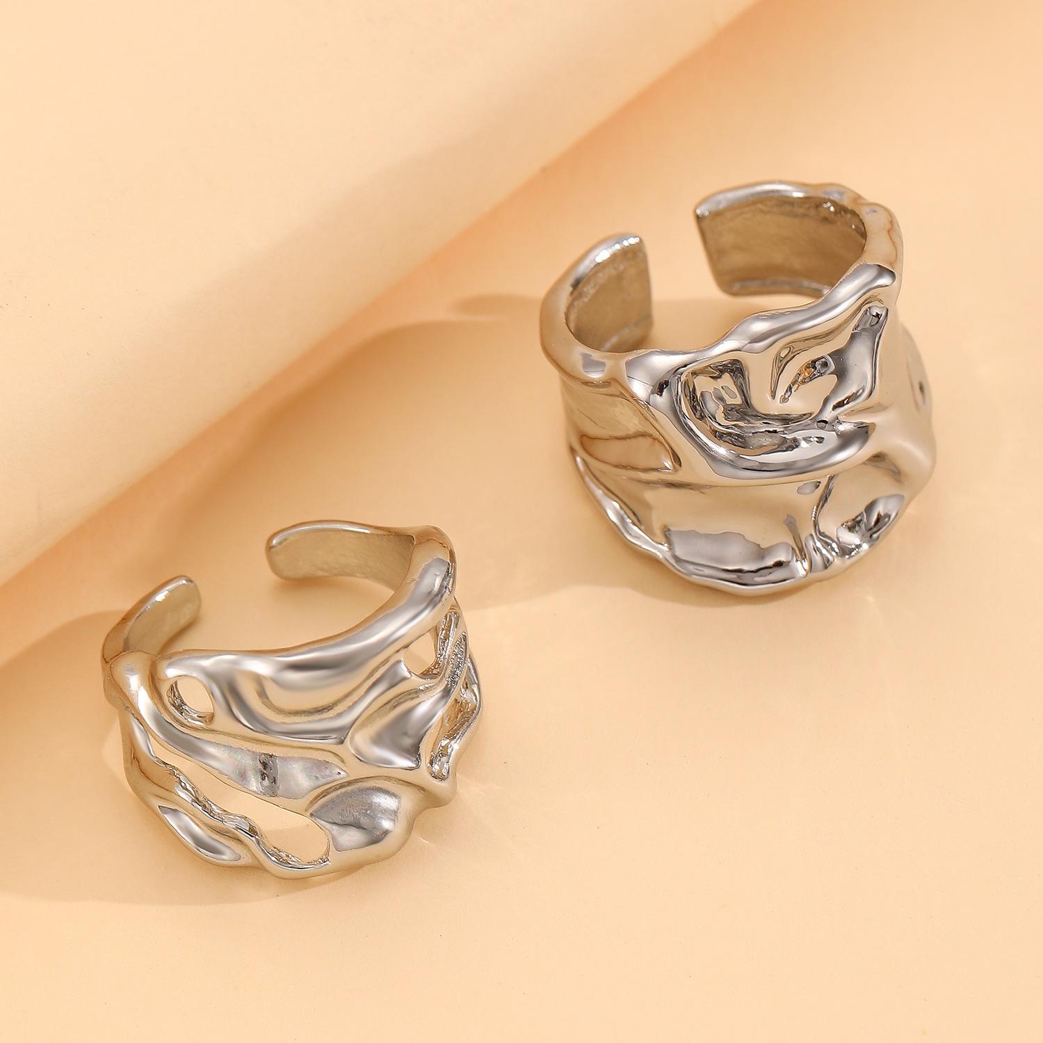 

High-End Women s Fashion Irregular Pleated Texture Open Finger Ring Set