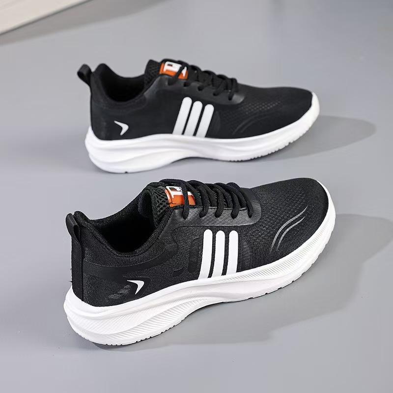 Classic Internet Celebrity Style Versatile Running Shoes for Men and Women In Spring and Summer Breathable Couple Sports Shoes