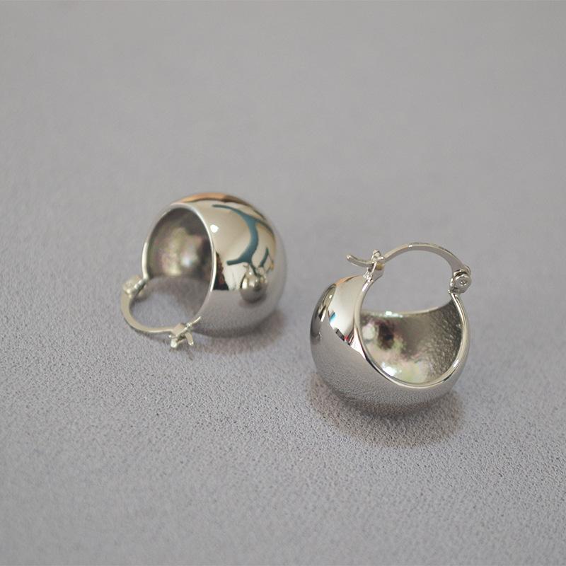 Celi Styl Retro Zveličené Duté Kuličky Jednoduché Módní Temperament Mosaz Pozlacené Náušnice Náušnice Ženy