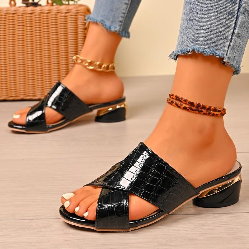 New Style Fashion Women's Gold Low Heels Sandals Women Summer Square Toe Thick Heeled Slippers Woman Plus Size 43 Outdoor Slides