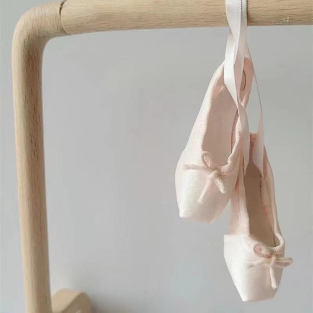 Tanzschuh-Band-Schlüsselanhänger Ballettschuh-Taschenanhänger Ballettschuh-Schlüssel-Schmuck für professionelle Tänzer und Tanzlehrer