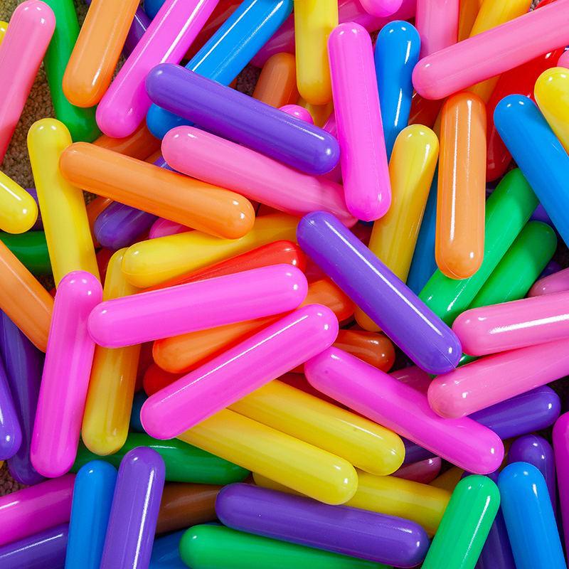 Eco-Friendly Bear-Shaped Ocean Ball Set: Baby Storage Box, Bouncing Ball Pit, Children's Toy and Decoration.