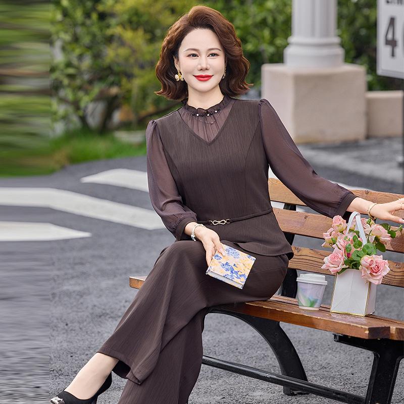 

Summer 2026 Fashion Set: Stylish Middle-Aged Women s Casual Top and Pants Two-Piece 2XL