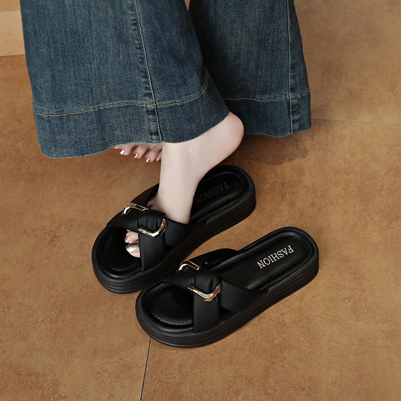 Stepping On Shit Feels Cool, Slippers Women Wear In Summer 2025 New Fairy Wind with Skirt Thick Bottom Seaside Beach One-word Drag