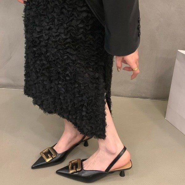 

Korean version of pointed single shoes, thin and versatile thin heels women s shoes, summer new shallow high heels, metal buckle rear empty sandals 35 чёрный