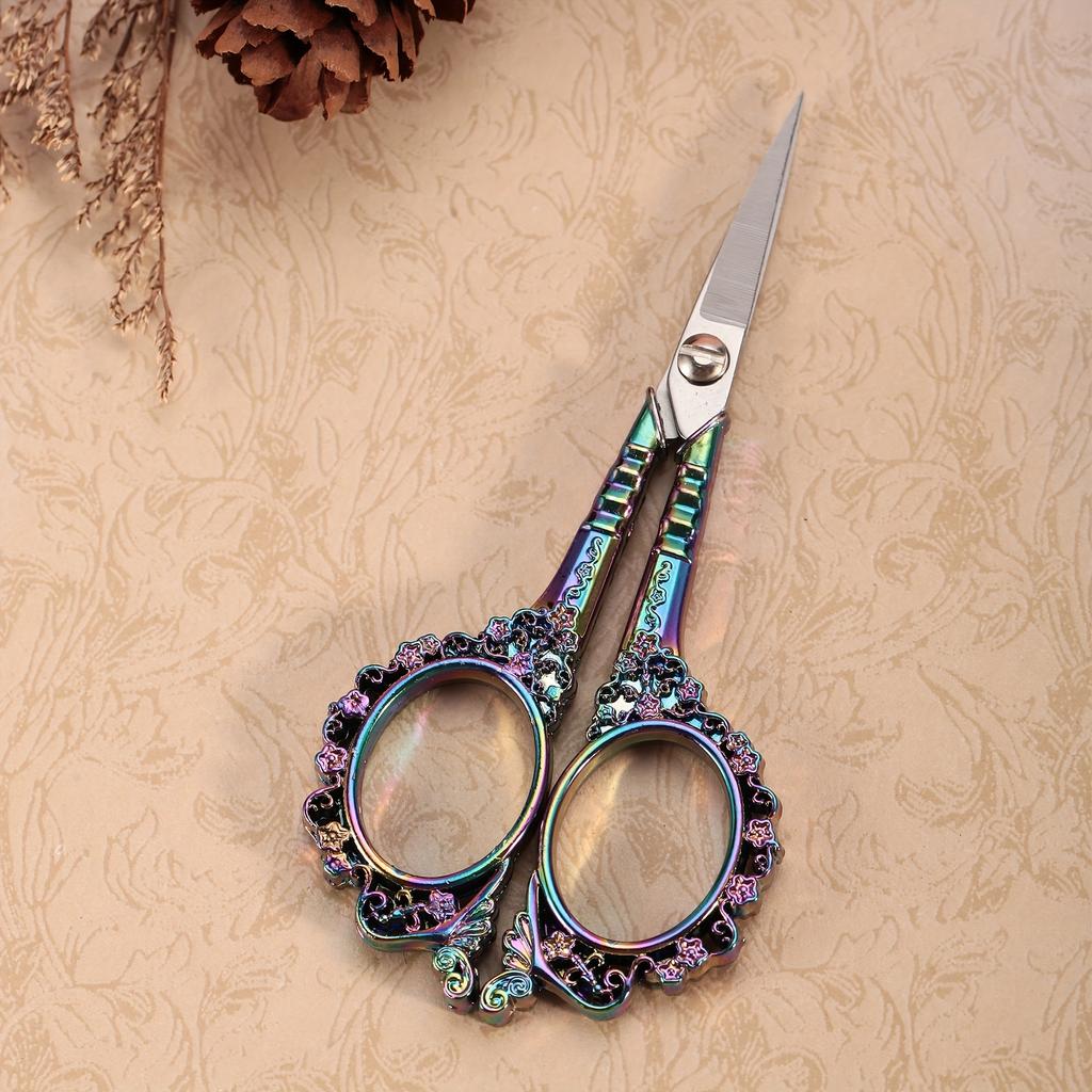 Vintage Embroidery Scissors For Women's Eyebrows And Eyelashes, With A 4.7-inch Petal Design. Sharp Fabric Cutting Scissors, Stainless Steel Nose