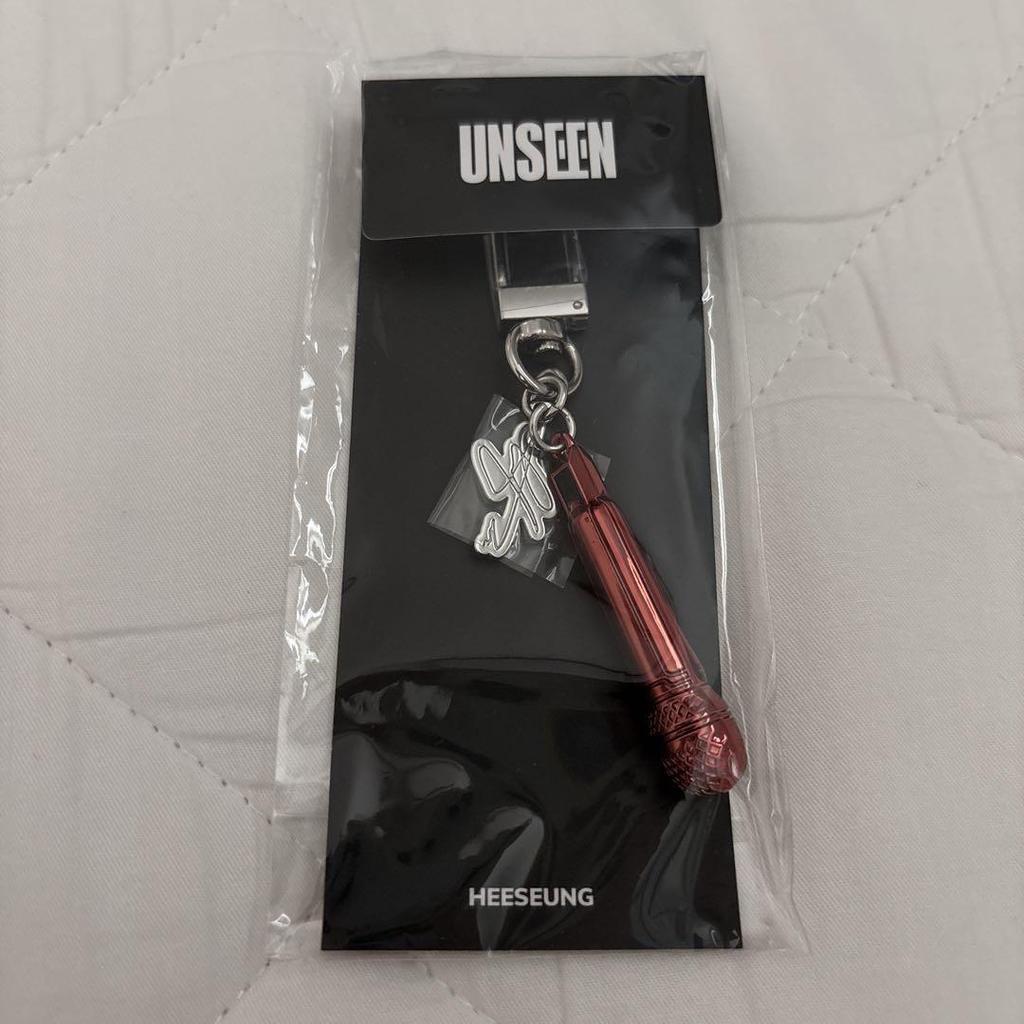 [USED] UNSEEN Microphone Key Ring Heeseung