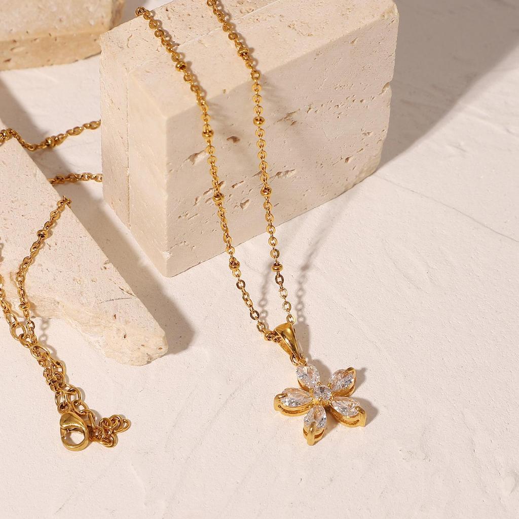 INS New Flower Necklace: 18K Gold-Plated Stainless Steel with 16mm White Zircon Five-Petal Flower Pendant for Women