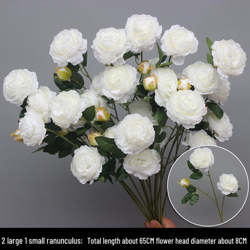 Weiße Blumendekoration für Hochzeiten Künstliche Straußornamente und Bogen-Requisiten