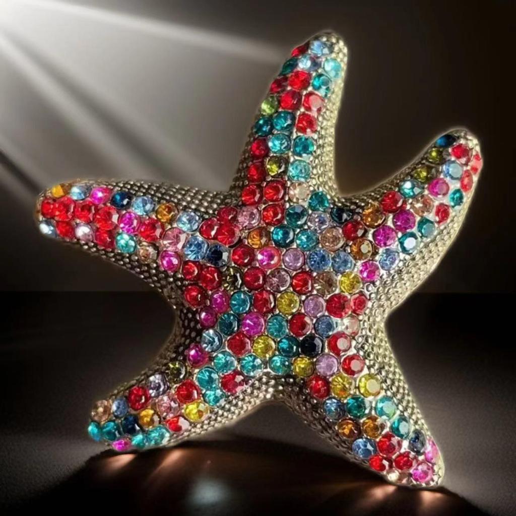Korean Marine Life Brooch: Starfish & Shell Pin with Metal, Diamond, & Pearl Accents
