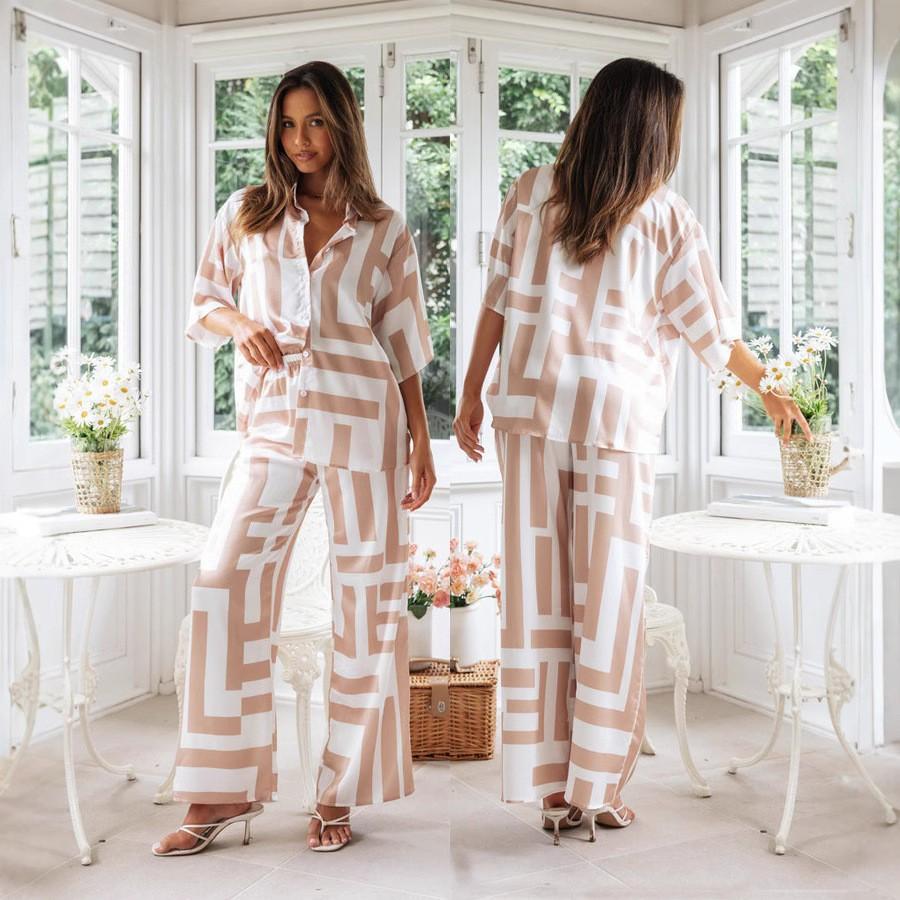 

Женский однотонный костюм с лацканами и рукавами с разрезами, прямые брюки XL белый