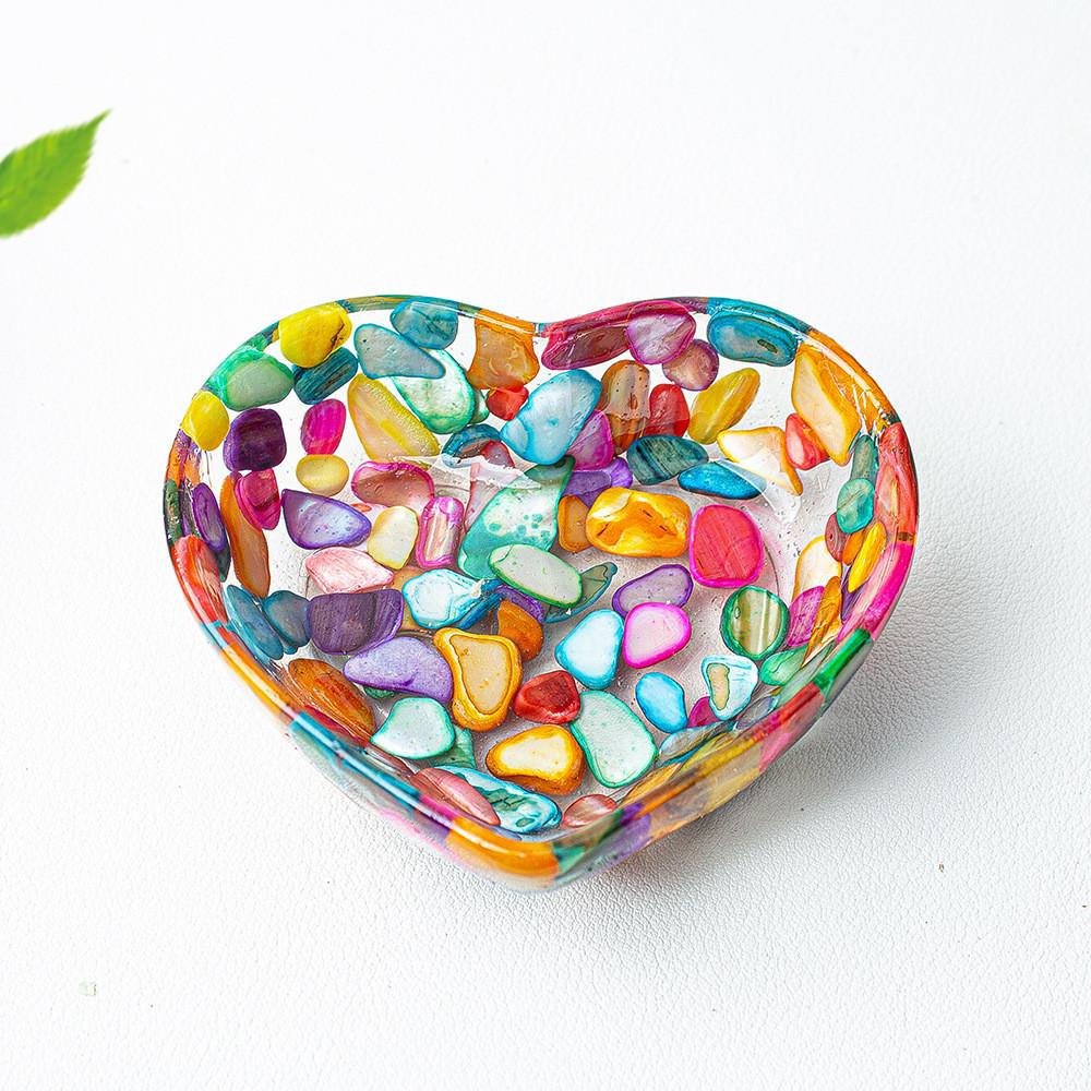 Piatto a Cuore in Resina con Riempimento di Cristallo Naturale per Arredamento Casa e Regalo