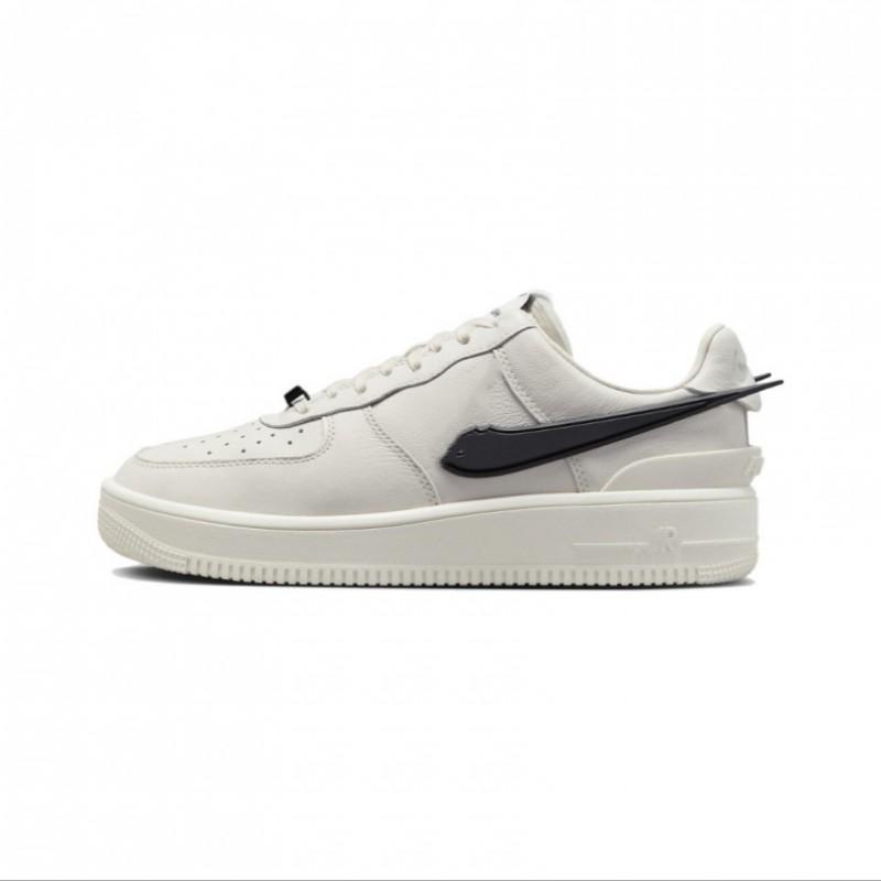 Unisex Classic White Low-Top Sneakers Casual Breathable Leather Skate Shoes Daily Wear