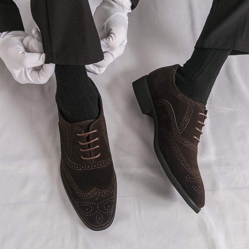 Luxury Fashion Designer New Men's Pointed Black Brown Wedding Oxford Brogues Shoes Male Formal Dress Footwear Zapatos Hombre