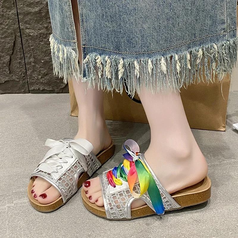 Dámská módní obuv 2025 Léto Šněrovací Luxusní Dámské Pantofle Módní Barevné Sladění Venkovní Ležérní Sandály Nadměrná Velikost Ploché Pantofle