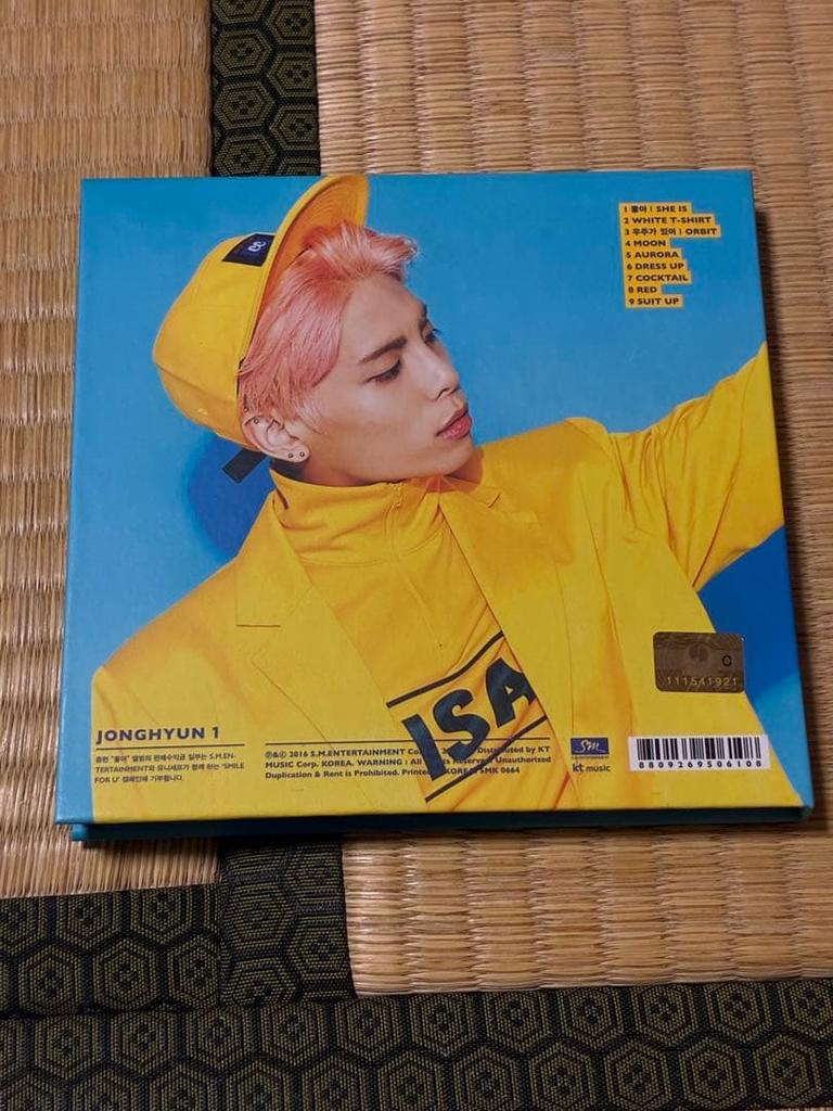 [USED] SHINee JONGHYUN Jonghyun She is Love with trading card