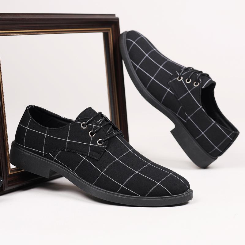 

Мужская деловая повседневная кожаная обувь в британском стиле 2025 Новая мужская формальная обувь Удобная обувь на шнуровке Мужская обувь для костюма Социальная обувь Мужская 39 чёрный