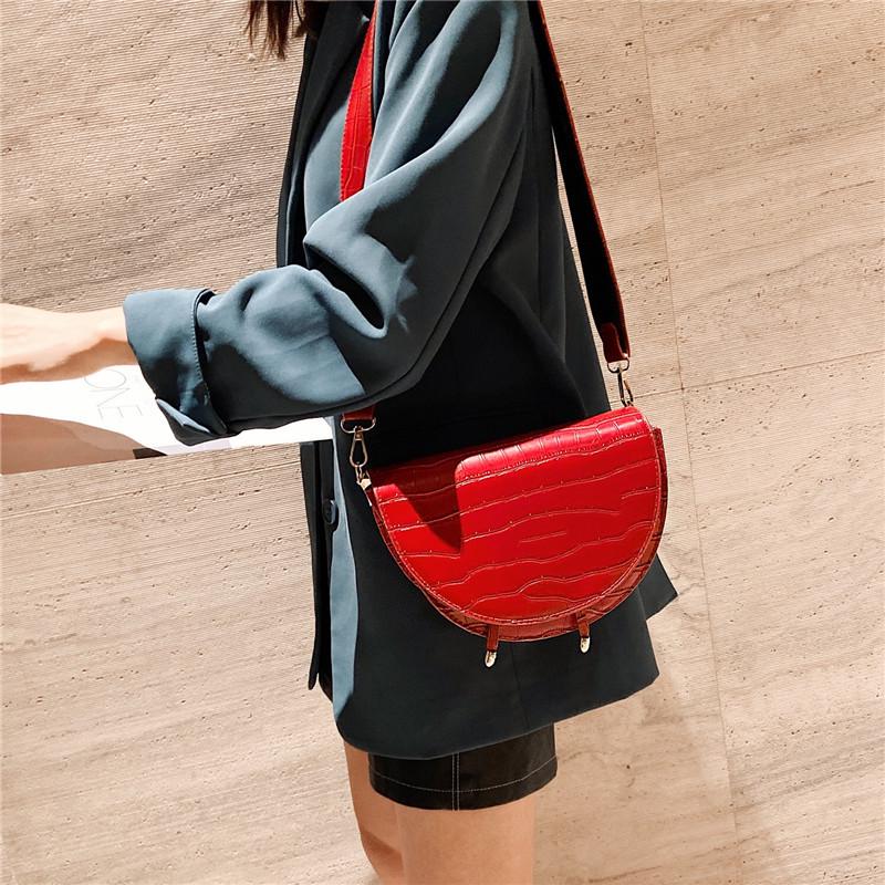 SCIONE Retro kleine neue weibliche Tasche High-End-Schultertasche Mode Diagonaltasche