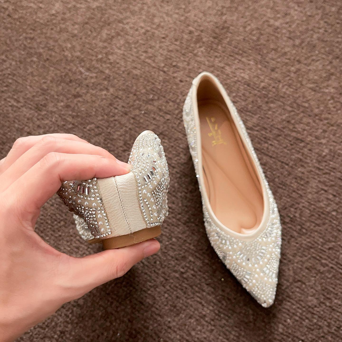 

A33-8 Women s Rhinestone & Pearl Flat Wedding Shoes with Inner Height Boost Size 37 абрикосовий