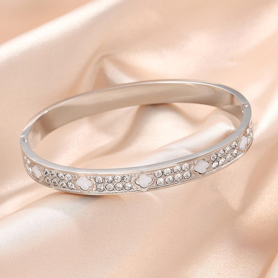 Htpwe Stainless Steel Four-leaf Clover Shell Inlaid Zirconium Bracelet Women's Plated 18k Gold Couple Holiday Bracelet Zircon