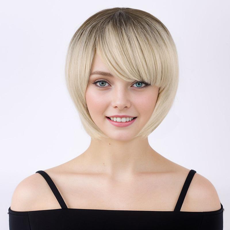 

Синтетические Натуральные Искусственные Волосы Короткий Боб Мамины Парики для Женщин Светлый Цвет Повседневный Парик Распродажа Дешевый Парик с Чёлкой