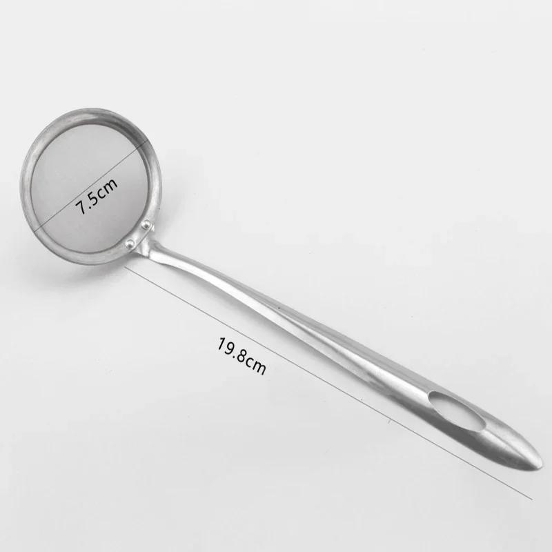 

Cooking Skimmer Strainer Stainless Steel Mesh Filter Spoon Multi-Functional Colanders and Sifters with Comfortable Non-Slip