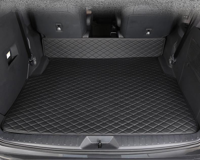 Toyota Sienna and Granvia Trunk Mat