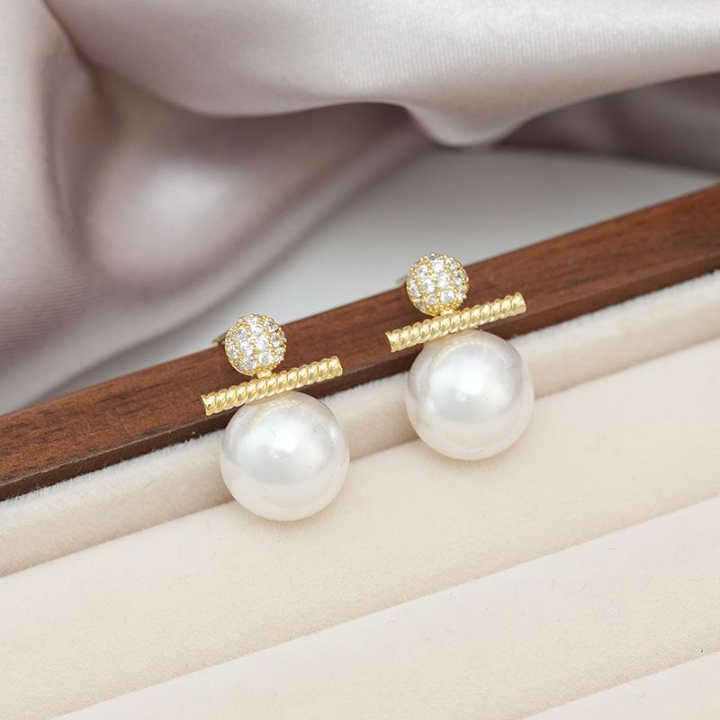 2024 High-End French Pearl & Zircon Earrings - Elegant Women's Fashion, Simple & Versatile.