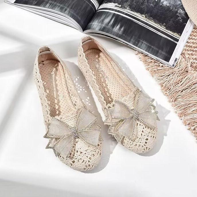 

Модная корейская повседневная легкая женская обувь на распродаже, летние слипоны с перфорацией, удобные, на плоской подошве, оригинальные женские дышащие сетчатые туфли 40