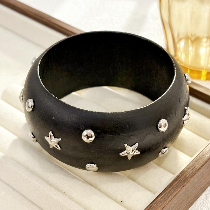 Vintage Ethnische Holzarmspange für Damen Punk Geometrisch Nietenperlen Breite Armreifen Übertriebener Handschmuck
