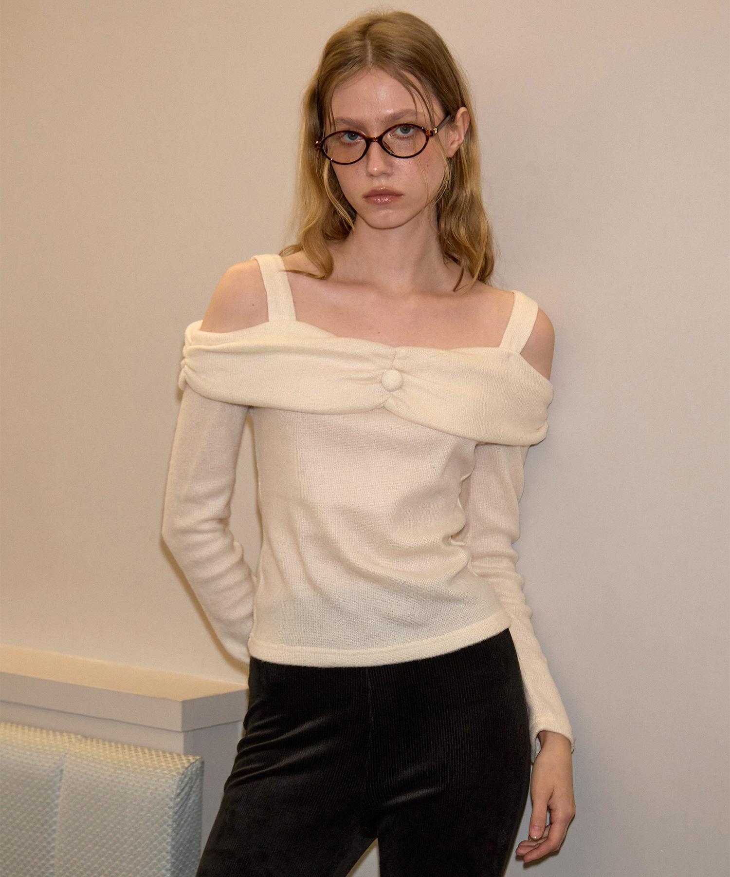 Salon De Yon Button Point Off Shoulder T_ Ivory S