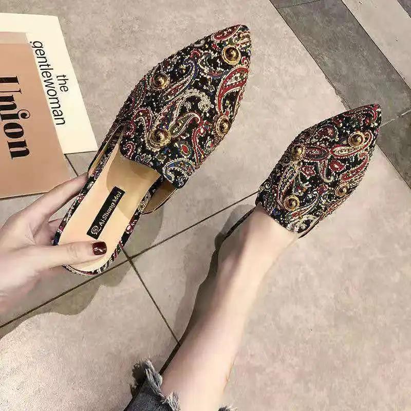 Fashion Pointed Toe Mules Slides Shoes For Women Tide Woman Slippers Multi Color Outside Flat Sandals Trend New Collection Sale Luxury Y
