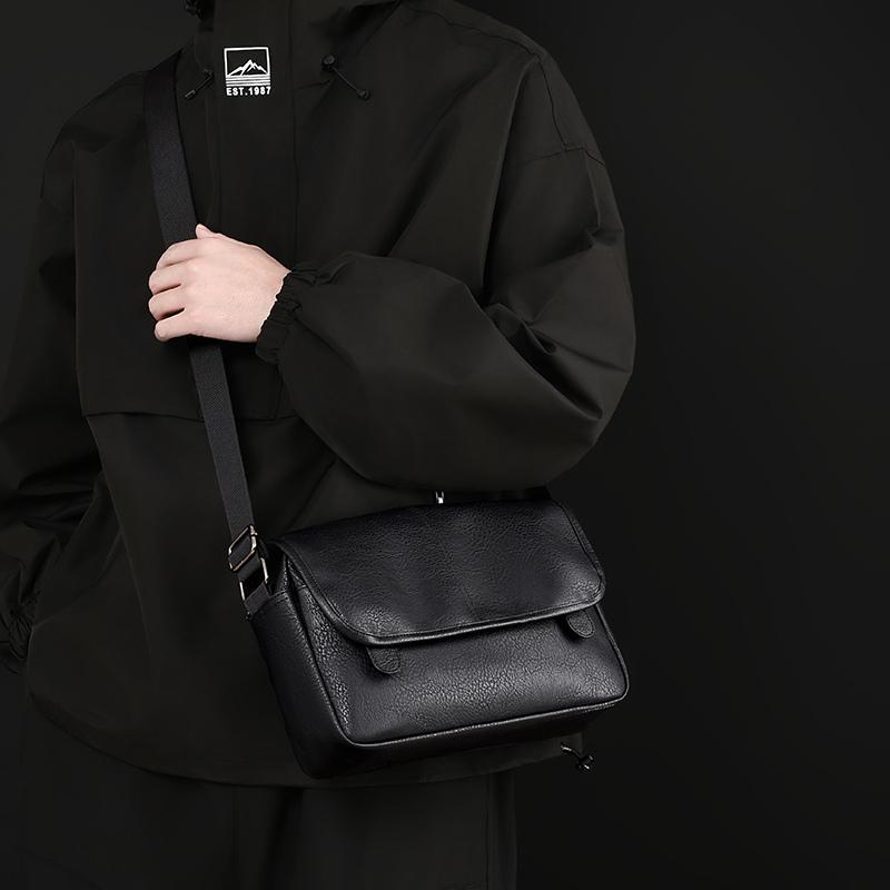 Men's Crossbody Bag Soft Leather Shoulder Bag Business Small Satchel Student Messenger Bag