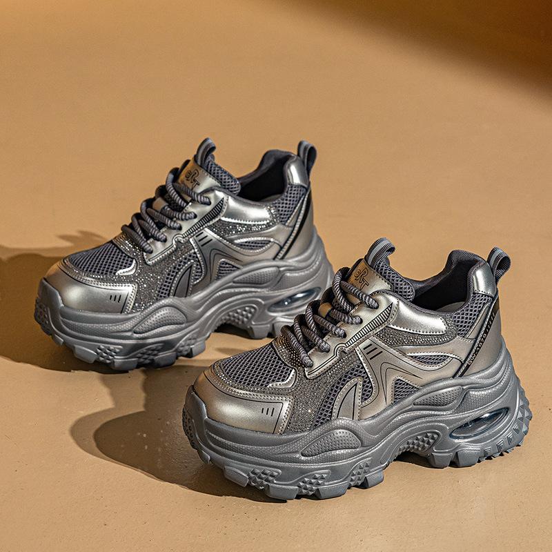 Small Man Thick-soled Inner Height Increase Dad Shoes Women's 2025 Autumn New Sports and Leisure Shoes Fashion Rhinestone Women's Shoes