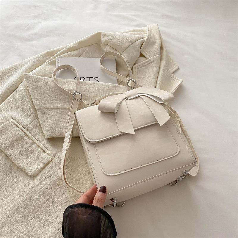 

Рюкзак с бантом для женщин 2025 года, модный рюкзак Academy, универсальная дорожная сумка белый
