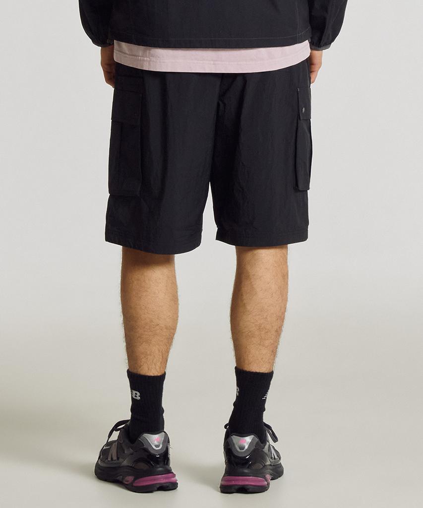 Nyuballanseu Nbnvg21513 / Uni Frozen Cotton-Like Cargo Knee-Length Bermuda Shorts (Black)
