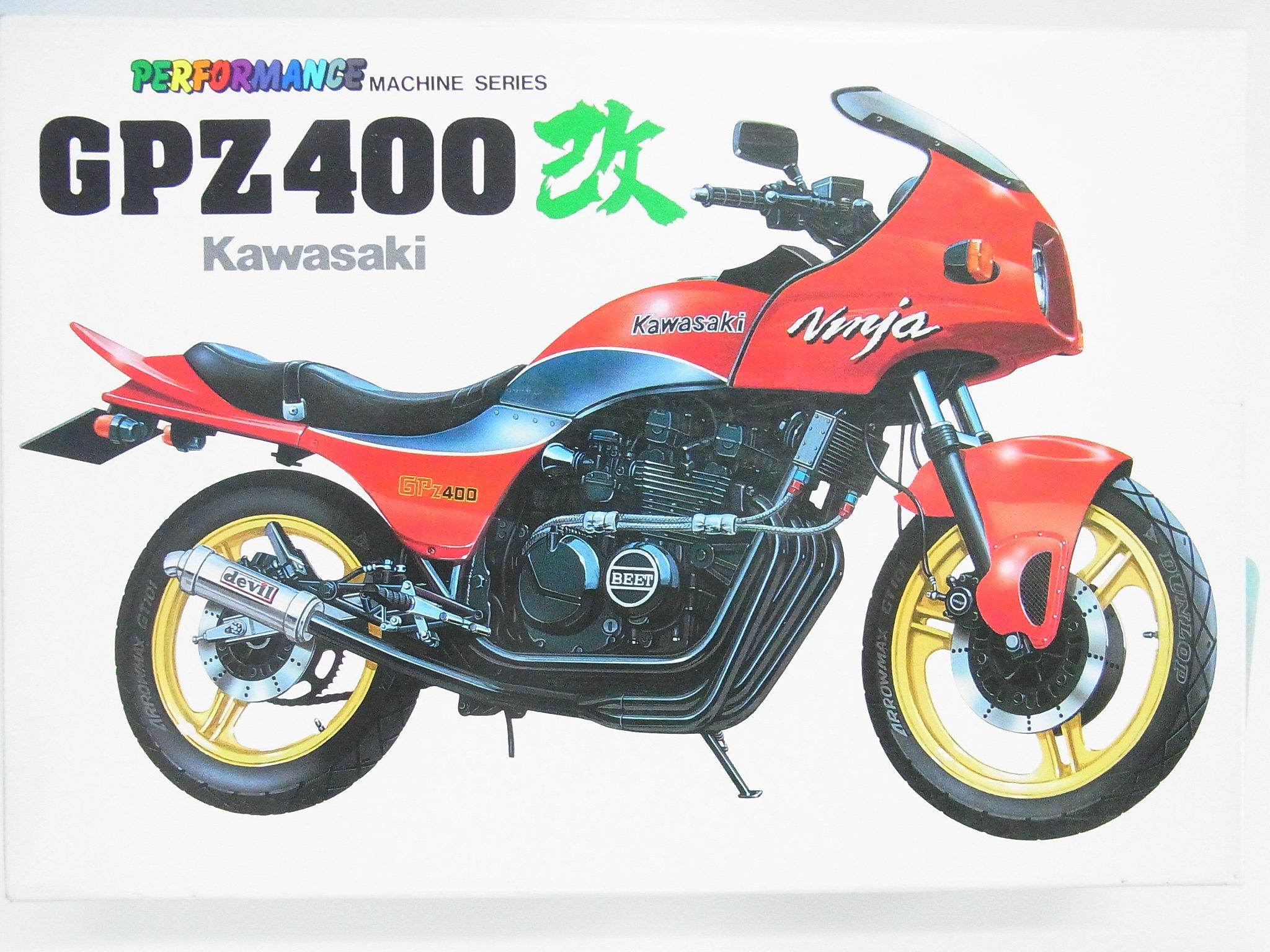 

Aoshima Bunka Kyozaisha Performance Machine Kawasaki GPZ400 Modified 1/12 No.6
