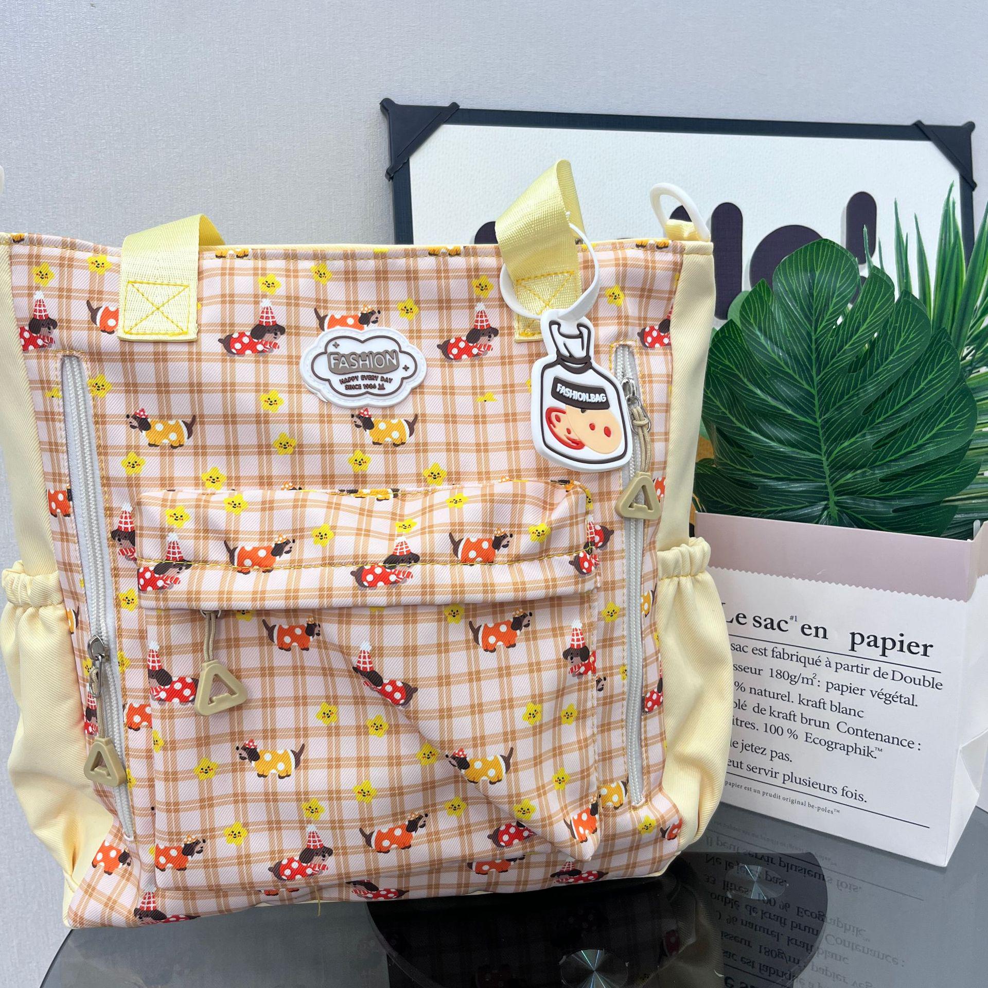 

Versatile Large Capacity Bag for Middle & High School Students 38cm x 10cm x 33cm