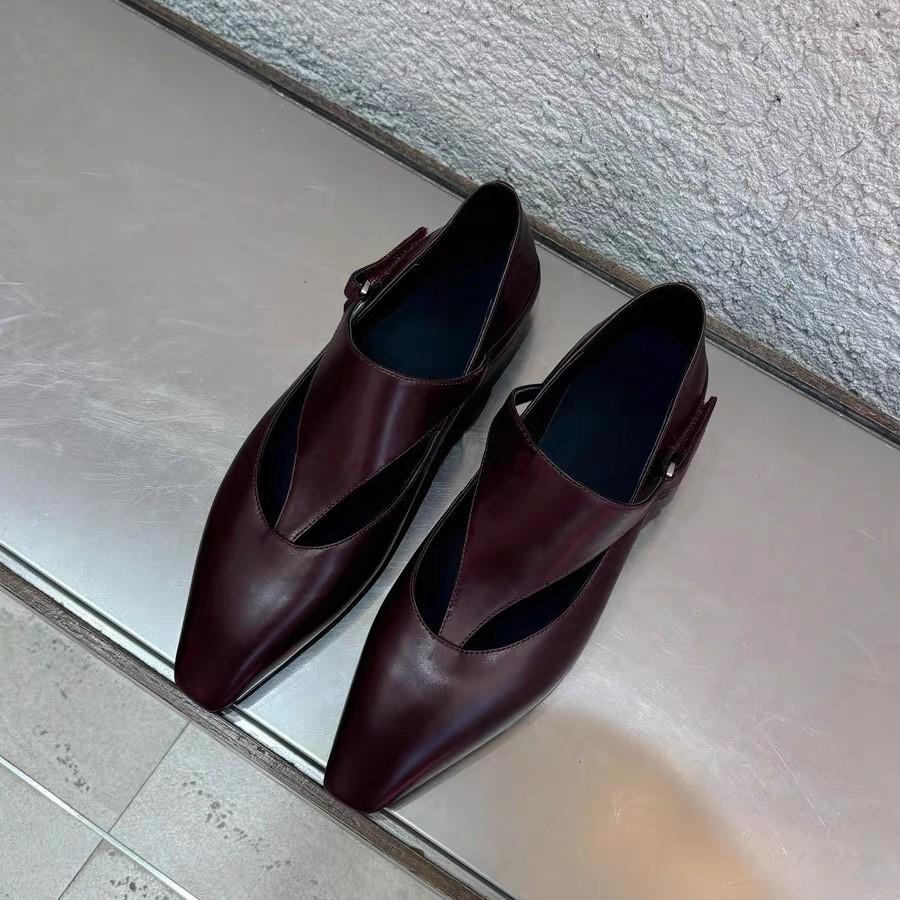 

Pointed flat-soled single shoes fashionable one-word buckle T-belt thin British style Mary Jane women s shoes small leather shoes 40 цветной печати леопарда