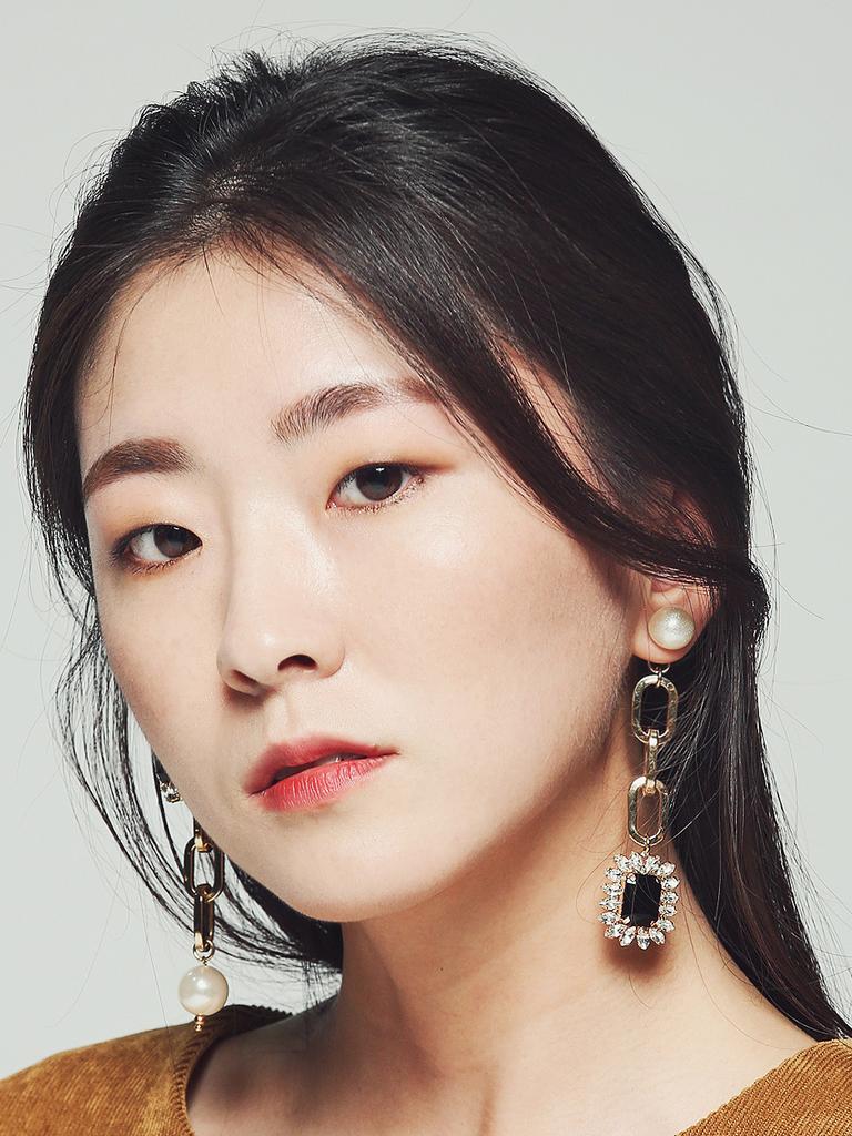 Ditole Queens Eye Earrings